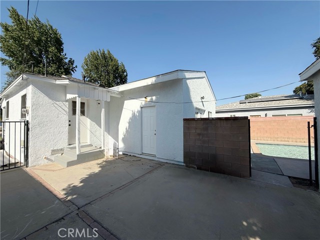 Detail Gallery Image 13 of 13 For 17526 Lemay St, Lake Balboa,  CA 91406 - 3 Beds | 2 Baths