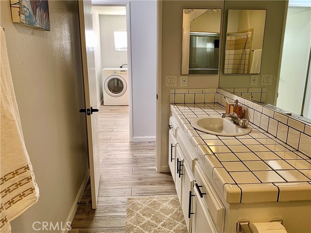 Image 17 of 31 For 14380 Moonridge Drive