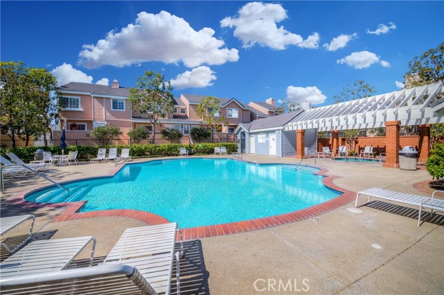 2800 Plaza Del Amo, Torrance CA: https://media.crmls.org/medias/b1020b84-5304-4435-8d95-cccd024bb93f.jpg