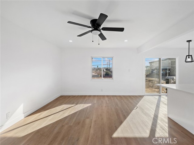 Detail Gallery Image 9 of 24 For 840 E Virginia, Barstow,  CA 92311 - 3 Beds | 2 Baths