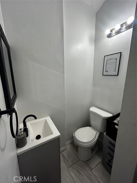 Detail Gallery Image 31 of 38 For 2918 4th Ave, Los Angeles,  CA 90018 - – Beds | – Baths