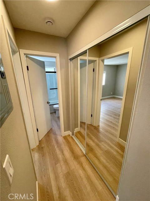 Detail Gallery Image 6 of 10 For 2022 Eleanore Dr #101,  Glendale,  CA 91206 - 1 Beds | 1 Baths