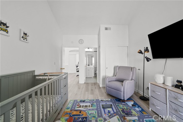 Detail Gallery Image 12 of 33 For 18122 Flynn Dr #3106,  Canyon Country,  CA 91387 - 2 Beds | 3 Baths