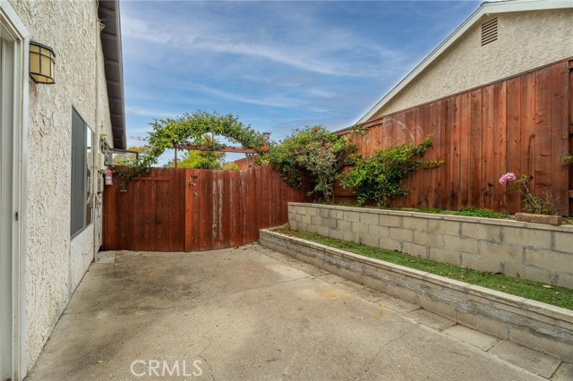 730 Hacienda Drive photo 4