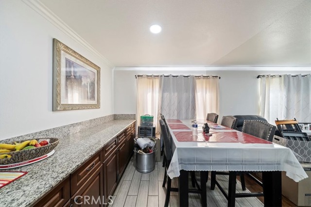 Detail Gallery Image 16 of 27 For 250 N Linden Avenue #327,  Rialto,  CA 92376 - 4 Beds | 2 Baths