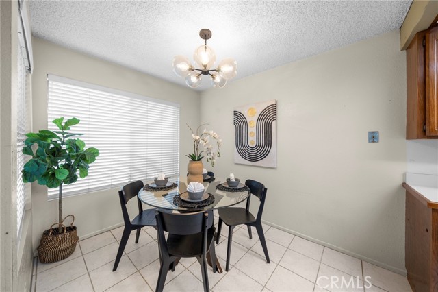 Detail Gallery Image 6 of 35 For 20557 S Vermont #7,  Torrance,  CA 90502 - 2 Beds | 2 Baths