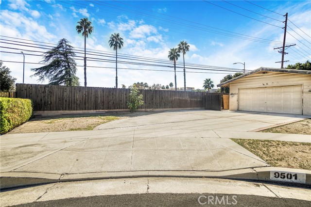9501 Lubao Avenue photo 40
