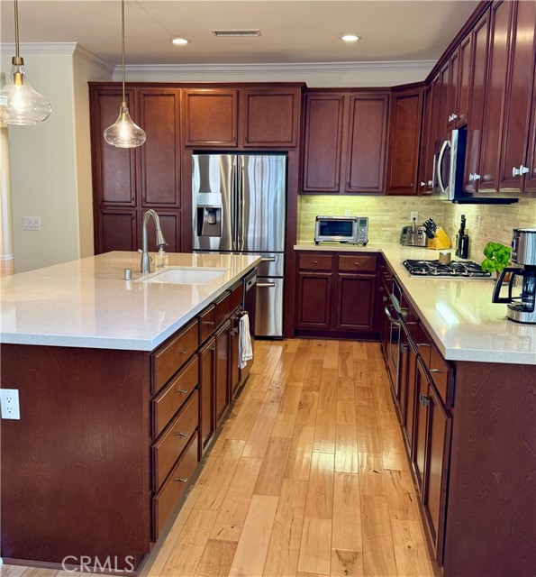 Detail Gallery Image 14 of 57 For 23801 Los Pinos Ct, Corona,  CA 92883 - 2 Beds | 2 Baths