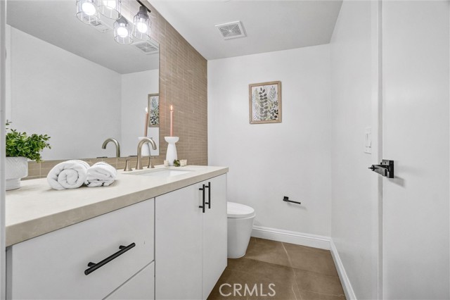 Detail Gallery Image 19 of 35 For 17762 Mountain View Cir, Villa Park,  CA 92861 - 5 Beds | 4/1 Baths