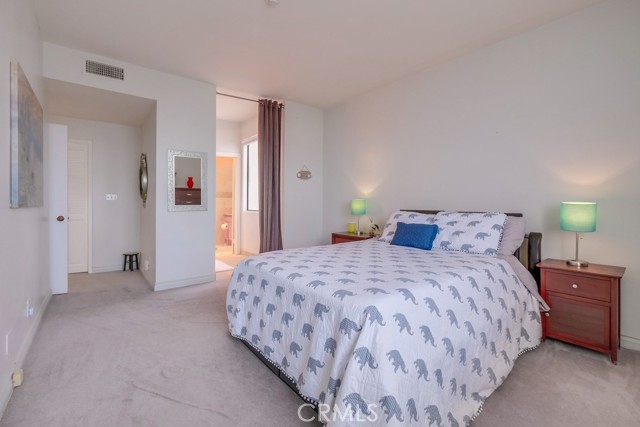 Detail Gallery Image 43 of 53 For 727 Esplanade, Redondo Beach,  CA 90277 - 2 Beds | 2/1 Baths