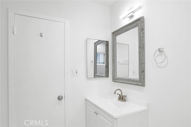 13018 Valleyheart Drive, 8 photo 11