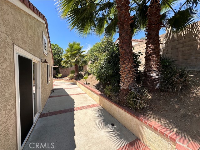 Detail Gallery Image 33 of 44 For 1299 Dogwood, Upland,  CA 91784 - 4 Beds | 2 Baths