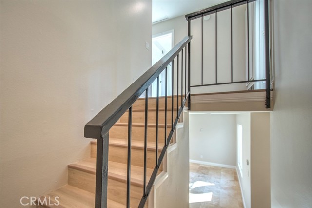 Detail Gallery Image 12 of 38 For 22901 Leo Ln, Lake Forest,  CA 92630 - 4 Beds | 2/1 Baths