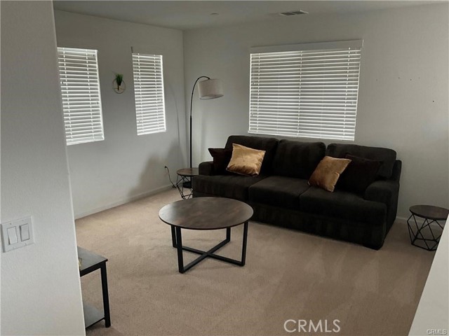 Detail Gallery Image 15 of 26 For 1461 Pluto Ct, Beaumont,  CA 92223 - 4 Beds | 3 Baths