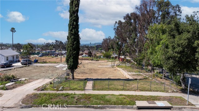 Detail Gallery Image 1 of 14 For 156 W Manor St, Altadena,  CA 91001 - – Beds | – Baths