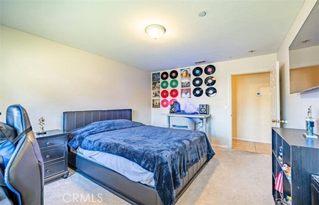 Detail Gallery Image 12 of 28 For 8707 Byers St, Downey,  CA 90242 - 4 Beds | 2 Baths