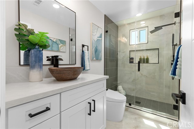 302 18th, Huntington Beach CA: https://media.crmls.org/medias/b10bac67-bb1a-4d68-991b-ad8de1b1b60e.jpg