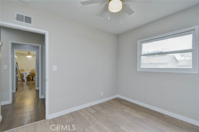 538 S Raitt Street, Santa Ana CA: https://media.crmls.org/medias/b10bbf34-cae5-471d-ae5d-914aa4aad77d.jpg