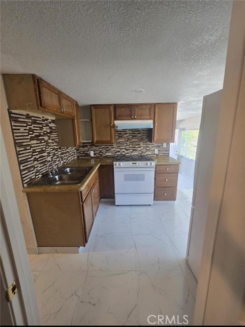 Detail Gallery Image 5 of 25 For 830 2nd St, Orland,  CA 95963 - – Beds | – Baths