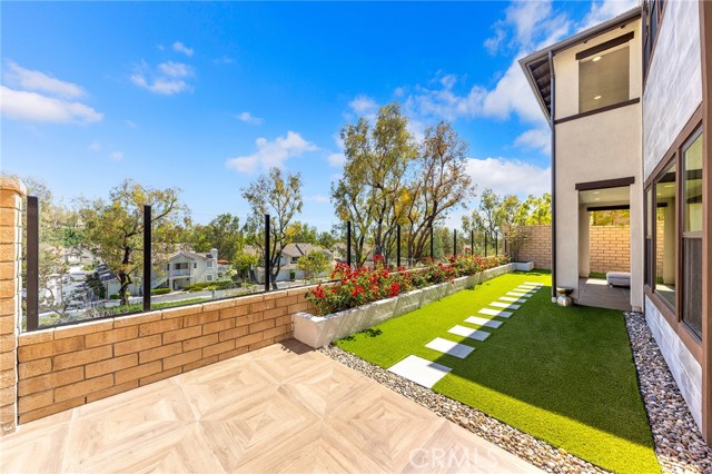 Detail Gallery Image 66 of 75 For 27 Alessio, Lake Forest,  CA 92630 - 5 Beds | 4/2 Baths