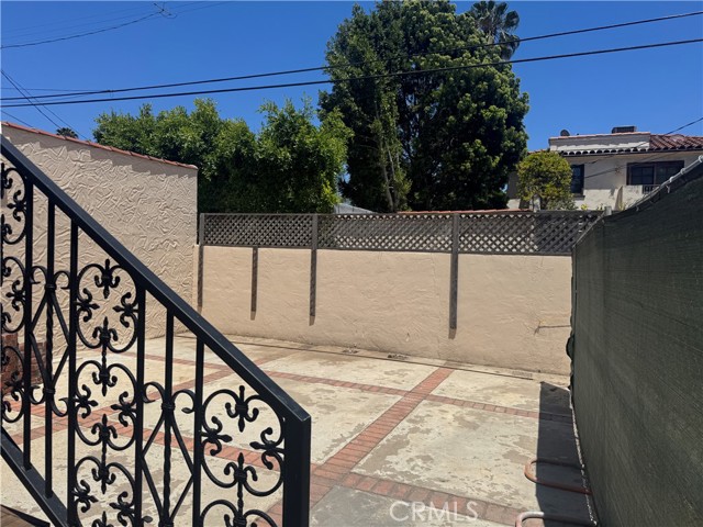 144 S La Peer Drive, Beverly Hills, California 90211, 3 Bedrooms Bedrooms, ,2 BathroomsBathrooms,Residential Lease,For Rent,144 S La Peer Drive,CRPV25156723