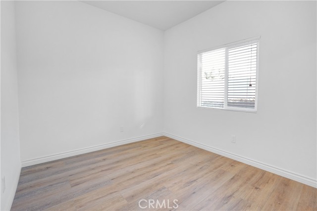 Detail Gallery Image 10 of 23 For 16277 Puesta Del Sol, Victorville,  CA 92394 - 4 Beds | 2/1 Baths