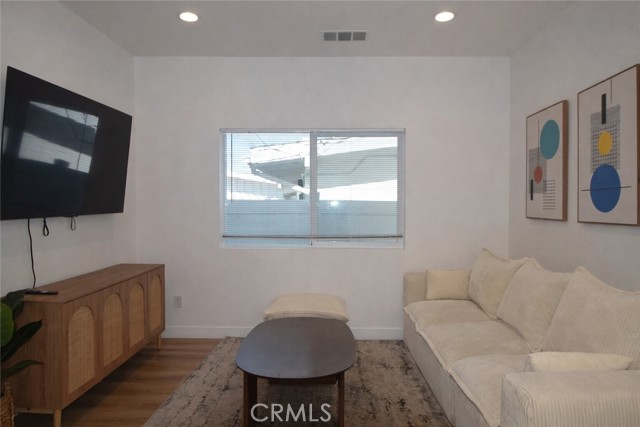 Image 9 of 44 For 13701 Lanning