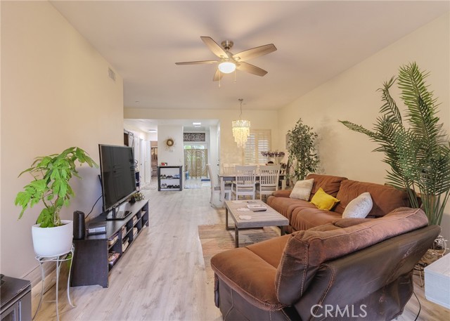 Detail Gallery Image 3 of 24 For 2538 W Macarthur Bld #117,  Santa Ana,  CA 92704 - 2 Beds | 2 Baths