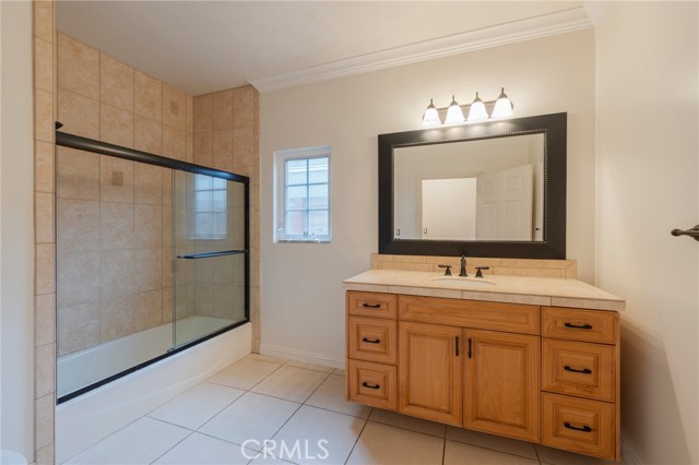 2913 Delaware Avenue, Santa Monica CA: https://media.crmls.org/medias/b11166d9-43d6-4177-9dec-62c639e25615.jpg