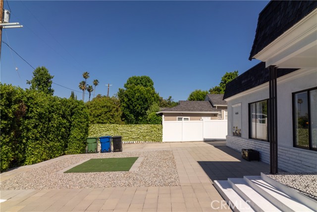 Detail Gallery Image 11 of 47 For 14356 Greenleaf St, Sherman Oaks,  CA 91423 - 3 Beds | 2/1 Baths