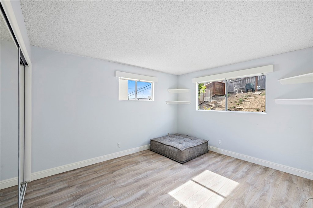 MLS #OC25268927 image #13