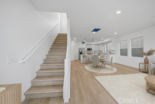 Detail Gallery Image 4 of 34 For 2540 Hepburn St, South El Monte,  CA 91733 - 4 Beds | 3/1 Baths