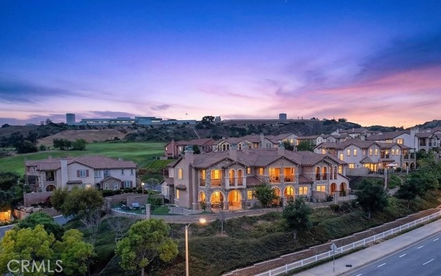 Detail Gallery Image 2 of 57 For 17872 via Roma, Yorba Linda,  CA 92886 - 5 Beds | 5/1 Baths