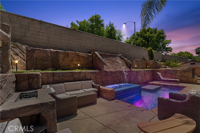 Detail Gallery Image 39 of 69 For 3585 Ambrose Cir, Corona,  CA 92882 - 6 Beds | 5/1 Baths