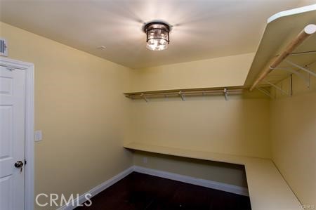 Detail Gallery Image 11 of 20 For 3445 Caribeth Drive, Encino,  CA 91436 - 4 Beds | 3 Baths