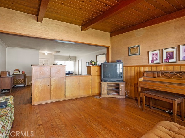 Detail Gallery Image 19 of 40 For 13607 Huston St, Sherman Oaks,  CA 91423 - 3 Beds | 2 Baths