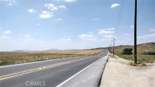 Detail Gallery Image 5 of 14 For 7 Gilman Springs Rd, Moreno Valley,  CA 92555 - – Beds | – Baths