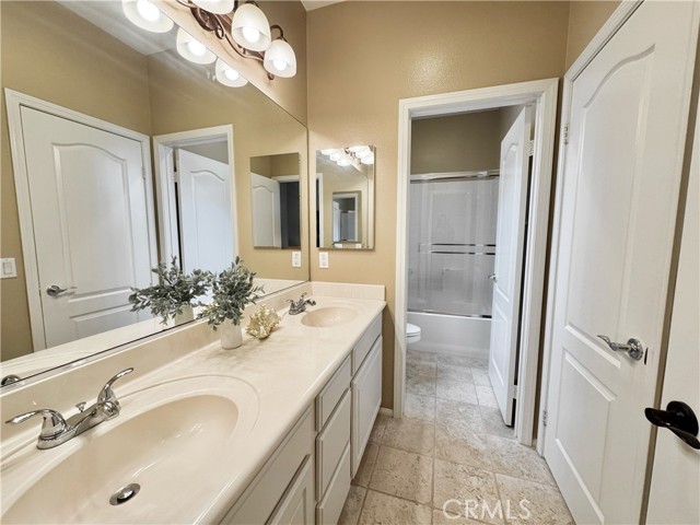 Detail Gallery Image 11 of 15 For 13470 Freedom Way, Westminster,  CA 92683 - 3 Beds | 2/1 Baths