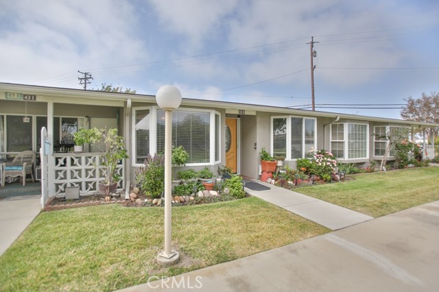 Detail Gallery Image 2 of 21 For 13720 Saint Andrews 43h,  Seal Beach,  CA 90740 - 1 Beds | 1 Baths