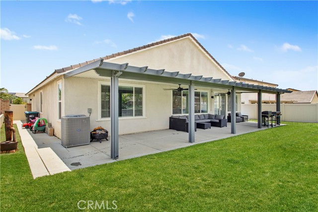 29427 Studio Drive, Menifee CA: https://media.crmls.org/medias/b115595c-58ef-4aca-942d-cdbe11b49159.jpg