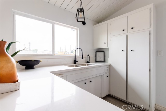 Detail Gallery Image 12 of 25 For 5921 Los Ramos Cir, Buena Park,  CA 90620 - 3 Beds | 2 Baths