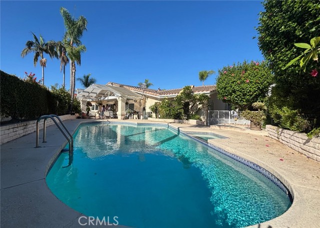 Detail Gallery Image 27 of 28 For 715 N Lariat, Long Beach,  CA 90815 - 3 Beds | 3 Baths