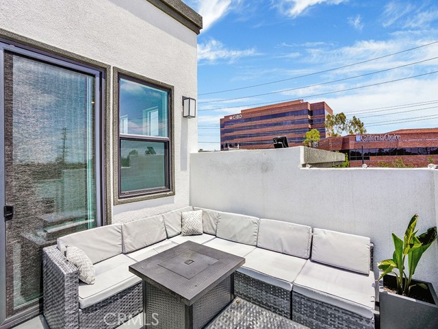 711 S Grable Circle, Orange CA: https://media.crmls.org/medias/b116fa8a-ed32-4a0a-b077-00cce97fef1d.jpg