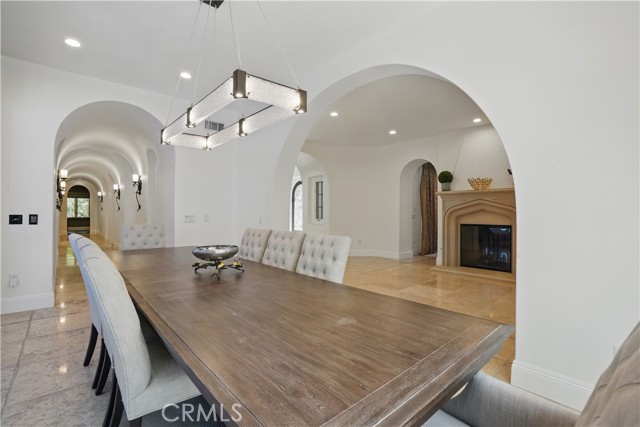 Detail Gallery Image 14 of 53 For 3805 Prado De Las Uvas, Calabasas,  CA 91302 - 5 Beds | 6/1 Baths