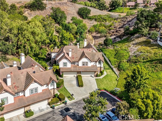 Detail Gallery Image 4 of 68 For 6136 E Morningview Dr #31,  Anaheim Hills,  CA 92807 - 3 Beds | 4 Baths