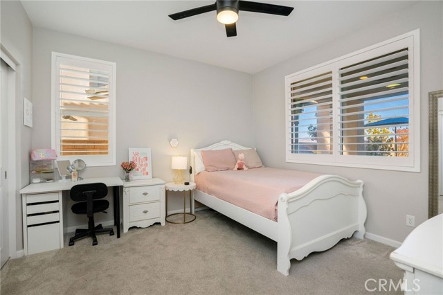 25140 Golden Maple Drive, Canyon Country CA: https://media.crmls.org/medias/b1174e8b-088e-46f8-89e8-7eea8b71364f.jpg
