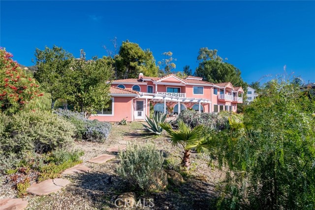 Detail Gallery Image 24 of 74 For 135 Loma Metisse Rd, Malibu,  CA 90265 - 5 Beds | 3/1 Baths