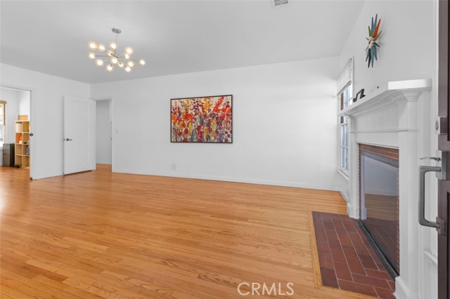 Detail Gallery Image 11 of 37 For 738 Stonehurst Dr, Altadena,  CA 91001 - 2 Beds | 1 Baths