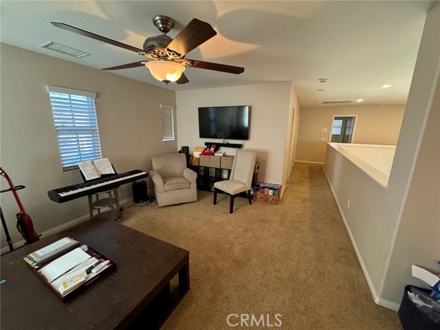 Detail Gallery Image 21 of 36 For 35429 Saddle Hill, Lake Elsinore,  CA 92532 - 4 Beds | 3 Baths