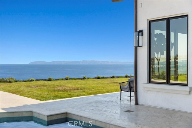 Detail Gallery Image 7 of 66 For 32042 Isthmus View Dr, Rancho Palos Verdes,  CA 90275 - 6 Beds | 6/2 Baths